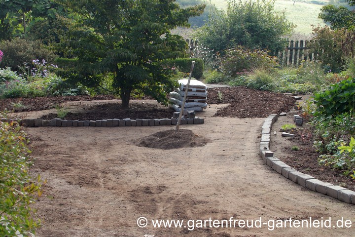 Baustelle im Garten von Gartenfreud &ndash; Gartenleid